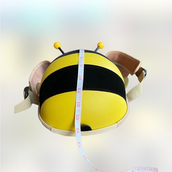 Cute Bee Backpack for kids - Picture 10 of 13